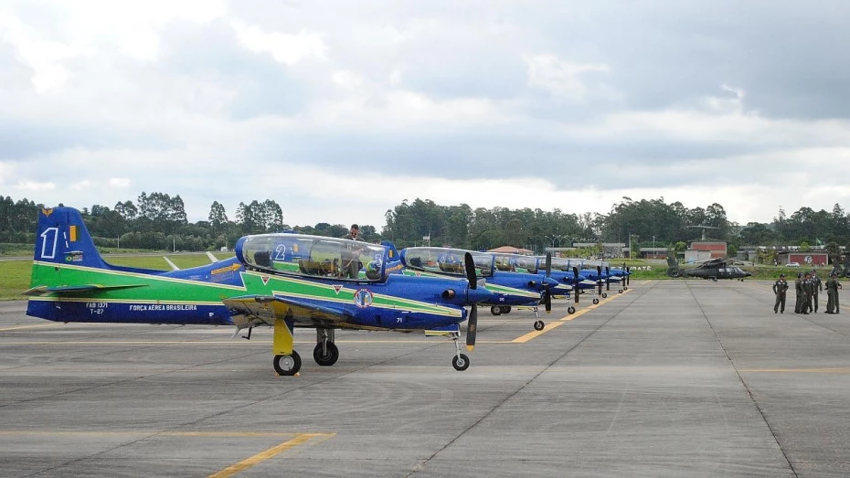 Cavex realiza “Sábado Aéreo” em Taubaté