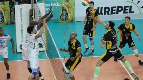 Vôlei Taubaté vence o Itapetininga em jogo pelas quartas de final Vôlei Taubaté vence o Itapetininga em jogo pelas quartas de final
