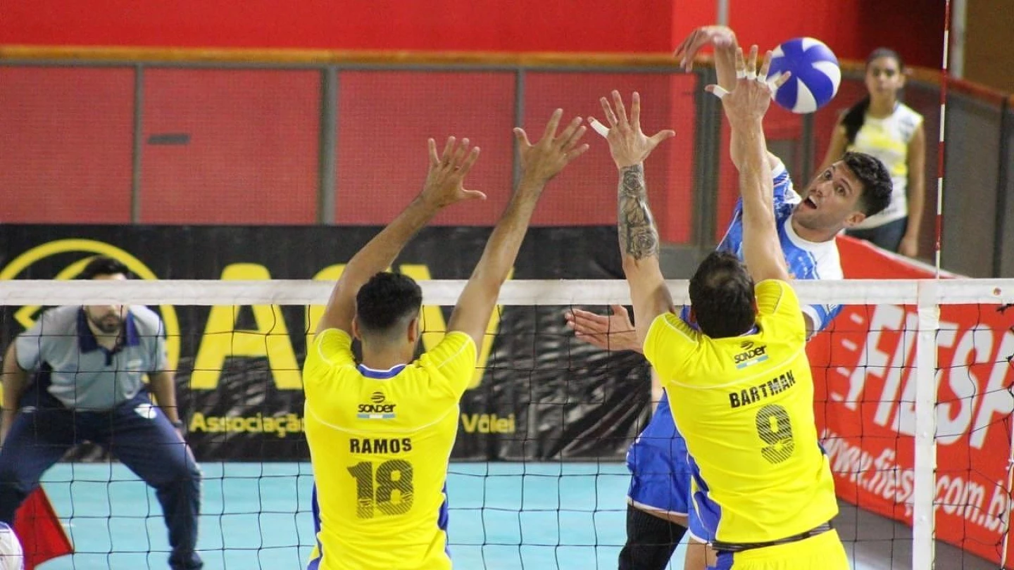 Vôlei Taubaté vence jogo de 5 sets na estreia da Copa Libertadores