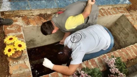 Criadouros do Aedes são encontrados em cemitérios do município