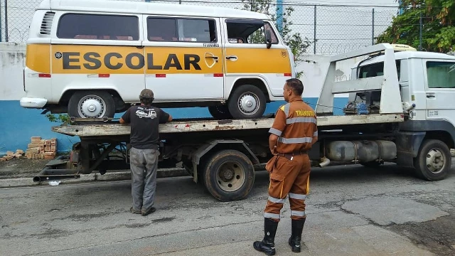 Operação autua transportes irregulares da cidade