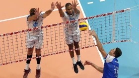 Taubaté visita Itapetininga visando a liderança da Superliga