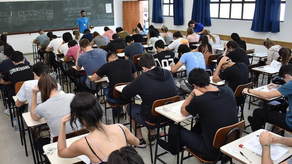 Vestibular de Verão da Unitau acontece neste domingo Vestibular de Verão da Unitau acontece neste domingo