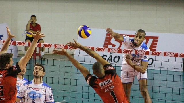 Vôlei Taubaté derruba último invicto da Superliga Masculina