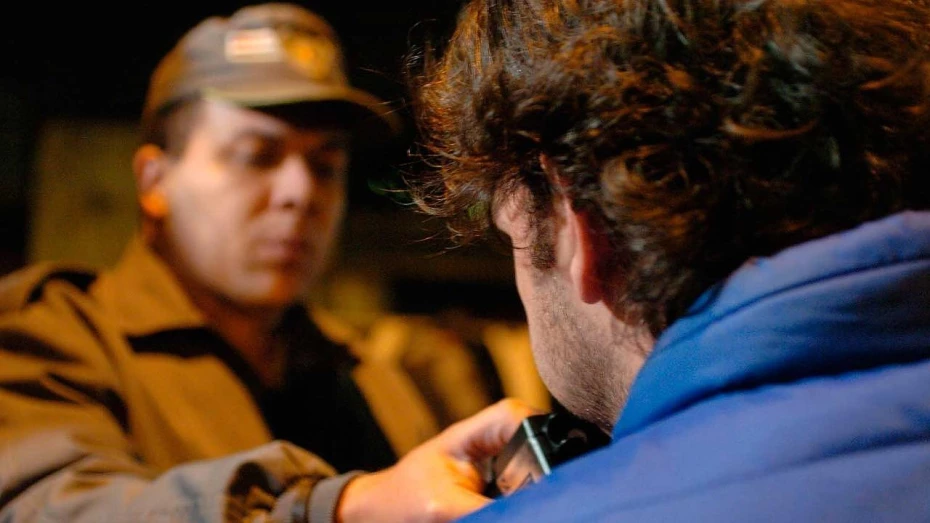 Blitz da Lei Seca multa 15 motoristas na cidade Blitz da Lei Seca multa 15 motoristas na cidade