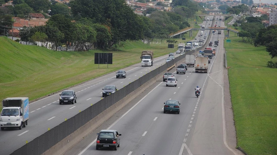 Via Dutra tem operação especial programada para período de festas