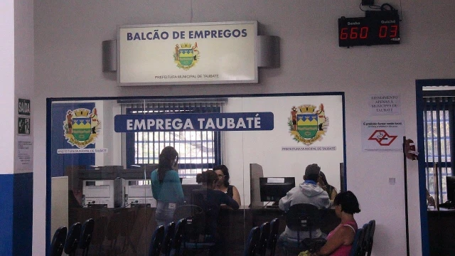 Balcão: Geração de emprego em 2018 supera número de 2017