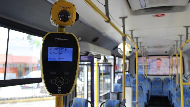 Biometria facial: Passageiro sênior sem cadastro terá cartão bloqueado