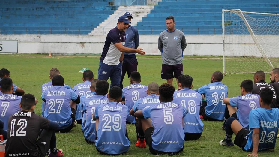 Taubaté inicia sonho pelo acesso à Série A1 do Campeonato Paulista Taubaté inicia sonho pelo acesso à Série A1 do Campeonato Paulista