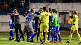 Taubaté marca aos 47 do segundo tempo e se mantém invicto na Série A2