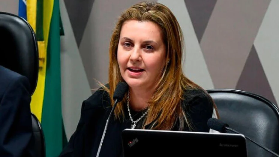 Ex-aluna da Unitau conquista cargo no Conselho Nacional de Justiça Ex-aluna da Unitau conquista cargo no Conselho Nacional de Justiça