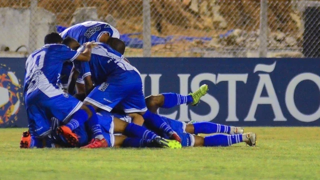 Taubaté goleia Sertãozinho e assume vice-liderança da Série A2