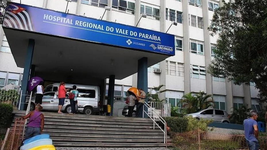 Menino de 9 anos é internado com suspeita de meningite em Taubaté Menino de 9 anos é internado com suspeita de meningite em Taubaté