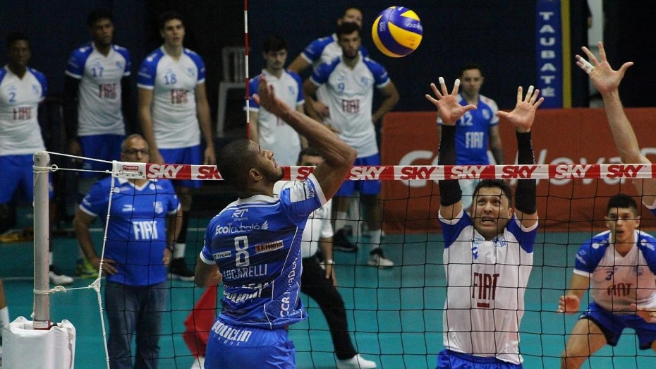 Taubaté vence duelo de 5 sets contra Minas pela Superliga Taubaté vence duelo de 5 sets contra Minas pela Superliga