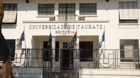 Unitau lança licitação para internet livre