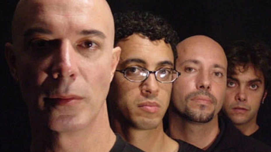 Banda Zero se apresenta nesse domingo