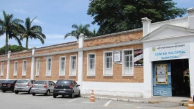 Centro Cultural recebe a comédia Por trás dos sutiãs