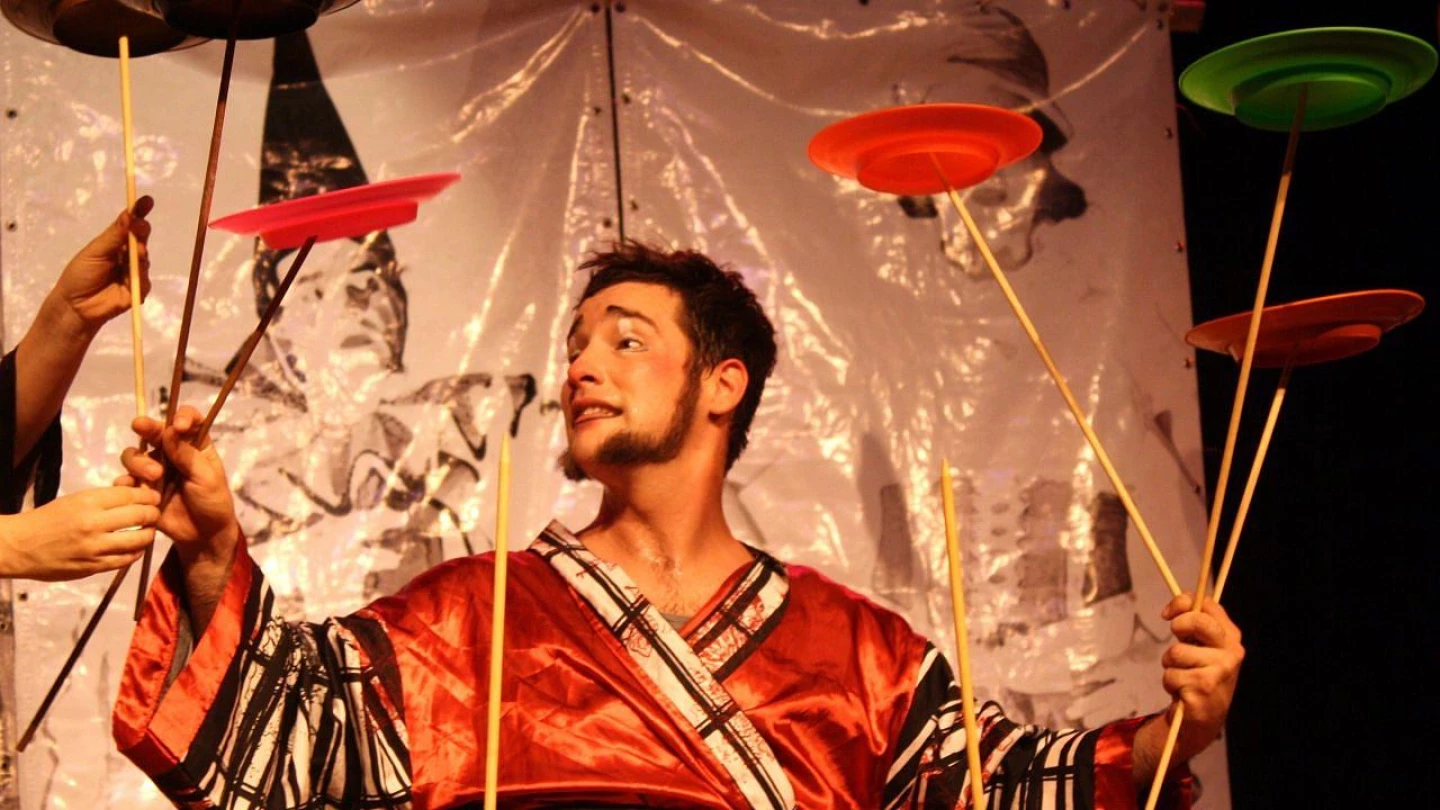 Estripulias no Circo leva diversão e arte ao Sesc