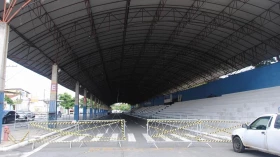 Avenida do Povo começa a ser preparada para o Carnaval