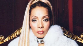 Lady Zu se apresenta neste domingo no Sesc