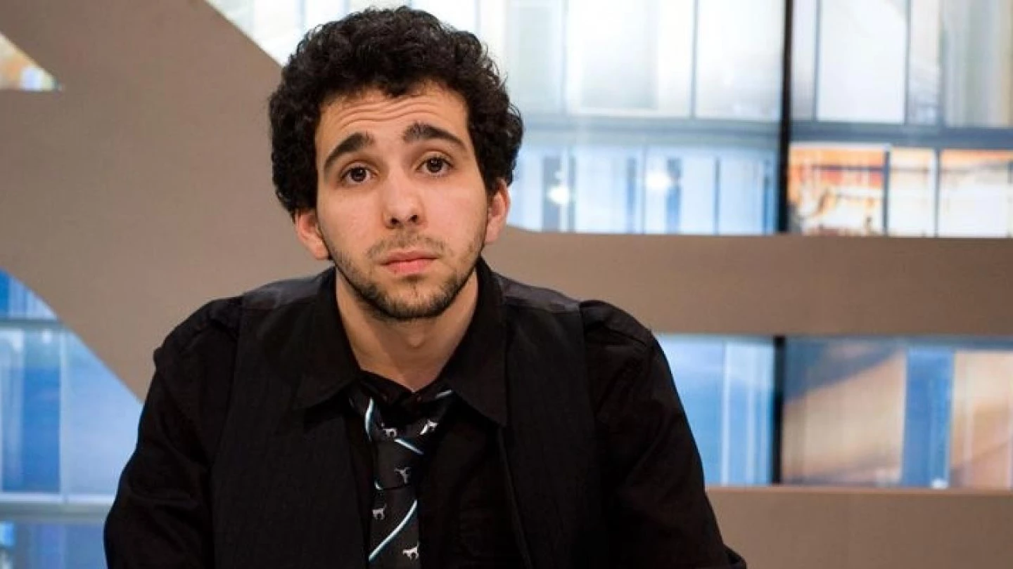 Stand Up de Murilo Couto estreia em Taubaté