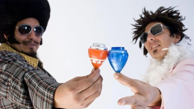 Argentinos apresentam espetáculo circense no Sesc