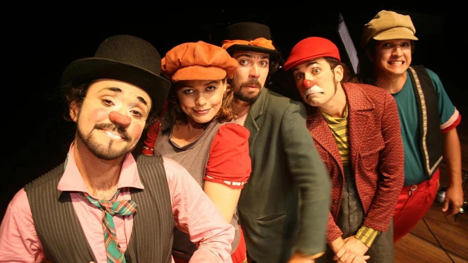 Companhia “Os Bufões” encerra projeto no Sesc