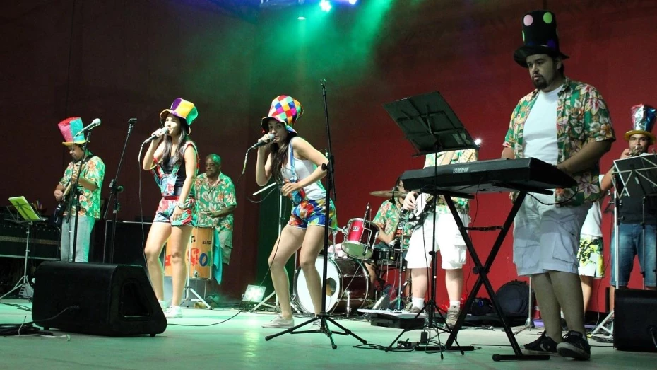 Quiririm tem primeira noite de folia