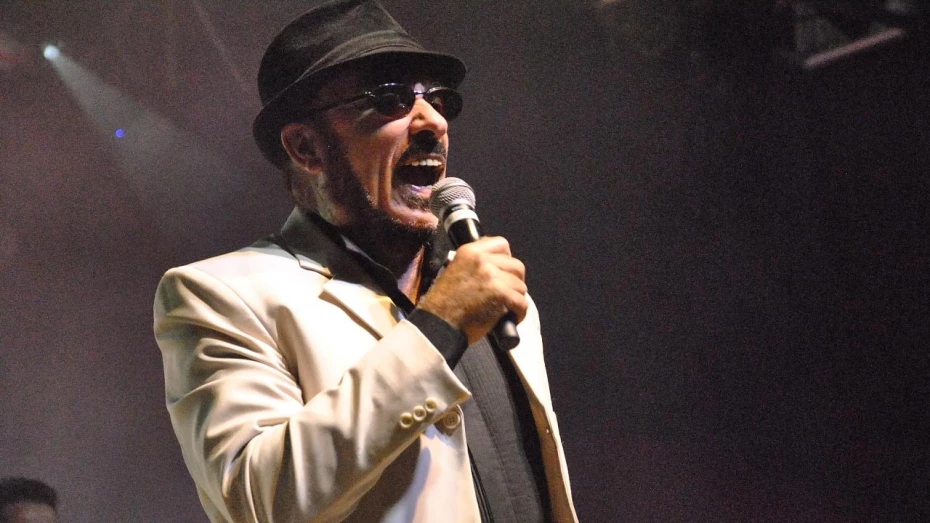 Fred Rovella contagia público com show interativo 