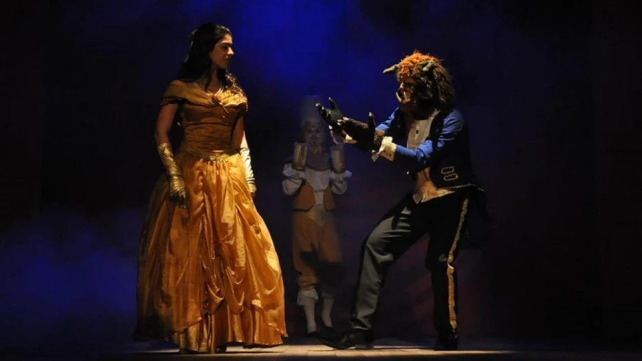 “A Bela e a Fera” é destaque no Teatro Metrópole “A Bela e a Fera” é destaque no Teatro Metrópole