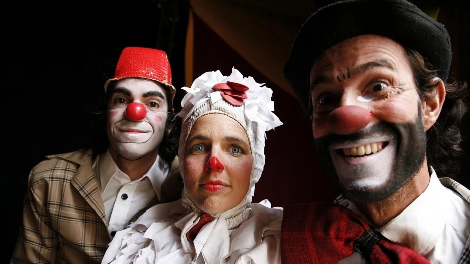 Família Burg é atração neste domingo no Sesc Família Burg é atração neste domingo no Sesc