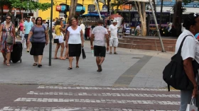 Praças da cidade recebem shows neste fim de semana