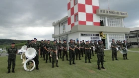 Banda da Base de Aviação se apresenta no Metrópole
