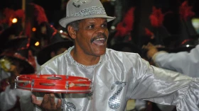 Carnaval de Taubaté tem início oficial neste sábado