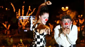 Trupe Koskowisck apresenta espetáculos no Teatro Metrópole 