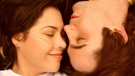 Teatro Metrópole recebe espetáculo “A Culpa é das Estrelas, OK?”