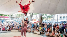 Atrações circenses são apresentadas na cidade
