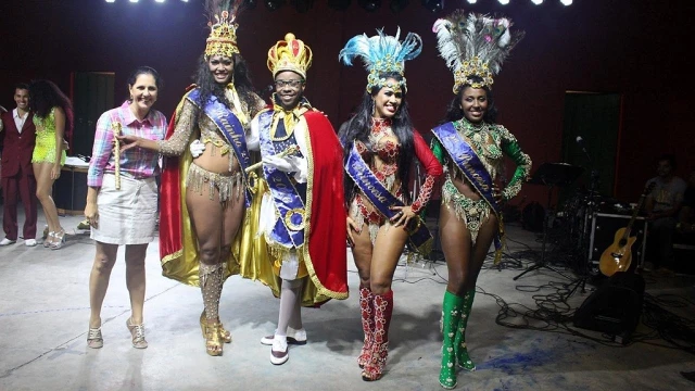 Taubaté elege Corte de Momo para Carnaval 2016