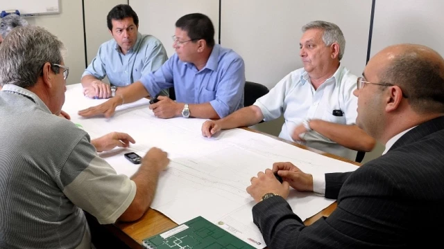 Prefeitura define mudanças para o trânsito