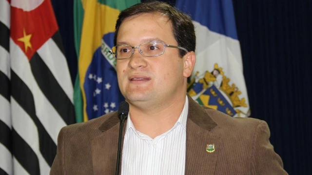 Vereador pede inversão da Nove de Julho