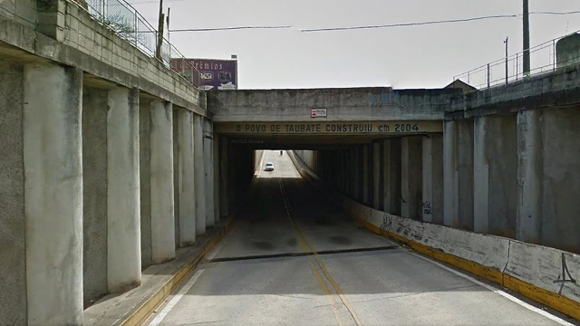 Bomba e assalto tumultuam região central 
