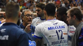 Castellani é demitido do Taubaté e Ricardo Navajas assume