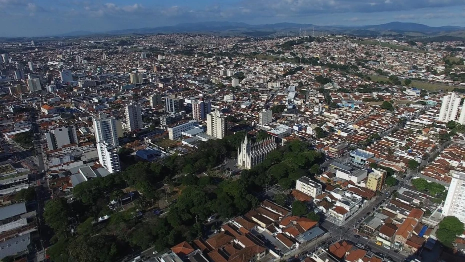 Quarta-feira continua com temperatura alta e chuva em Taubaté Quarta-feira continua com temperatura alta e chuva em Taubaté