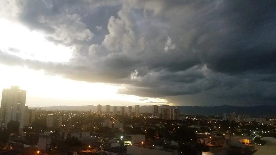 Quinta-feira deve ser de pancadas de chuva em Taubaté 
