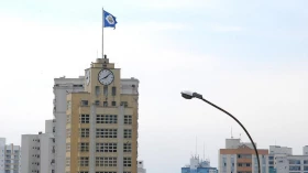 Sexta-feira deve ser de sol entre nuvens em Taubaté