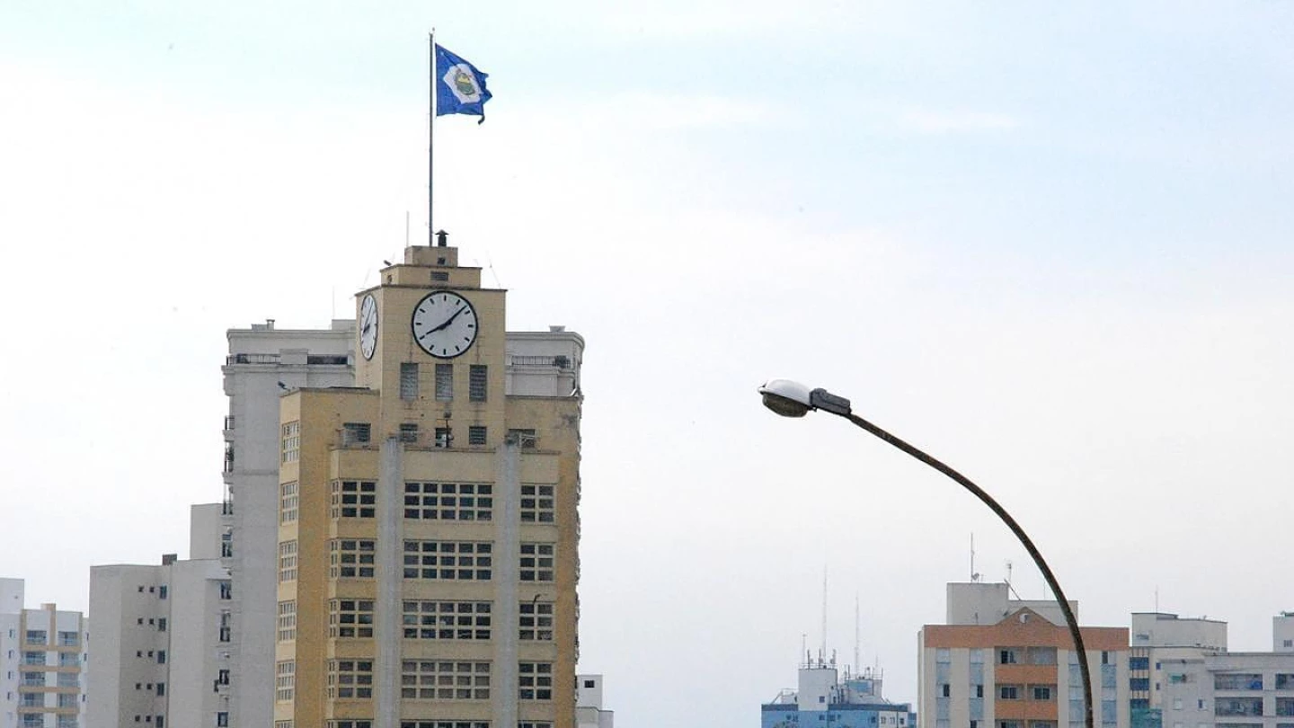 Sexta-feira deve ser de sol entre nuvens em Taubaté