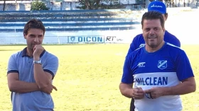 Paulinho McLaren é anunciado como técnico do Taubaté