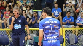 Vôlei Taubaté busca classificação contra Campinas, no Taquaral