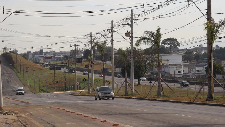 Avenida Dom Pedro I é interditada nesta quinta-feira em Taubaté Avenida Dom Pedro I é interditada nesta quinta-feira em Taubaté