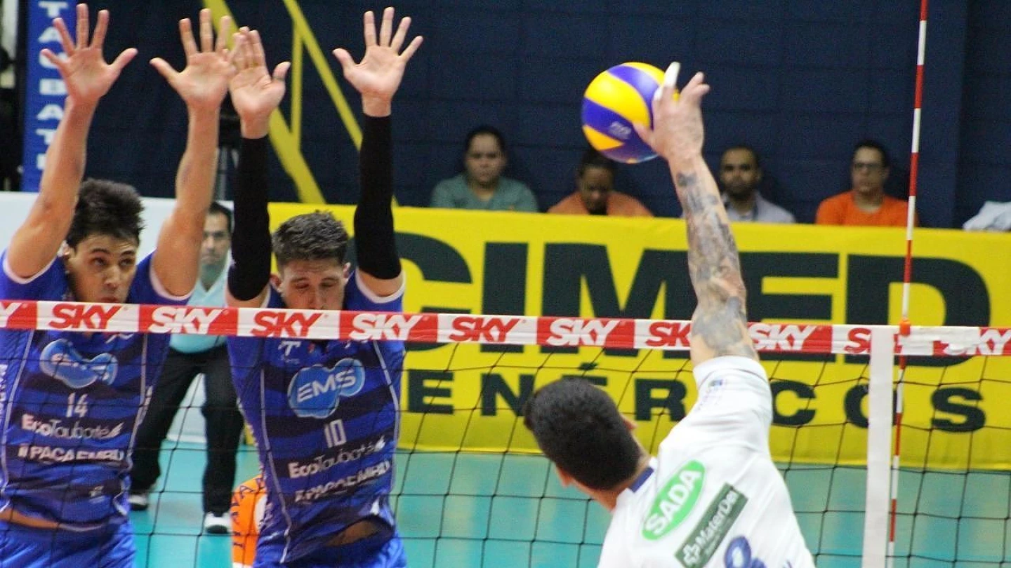 Taubaté visita Cruzeiro-MG podendo fechar série e garantir vaga na final